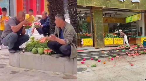 路边搞笑吃瓜群众,围观群众搞笑吃瓜瞬间