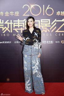 穿睡衣的吃瓜群众是谁,穿睡衣吃瓜群众的真实身份