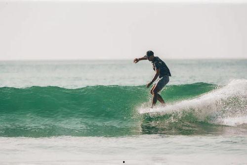 冲浪达人吃瓜群众是谁啊,网络红人的崛起之路
